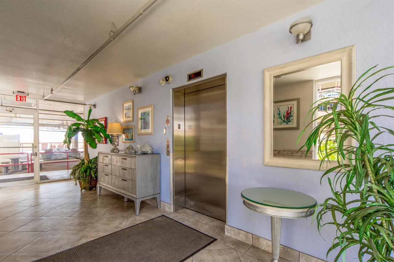 301 Crimson Condos St. Pete Beach Luaran gambar