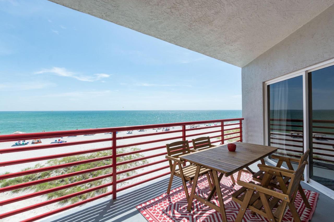 301 Crimson Condos St. Pete Beach Luaran gambar