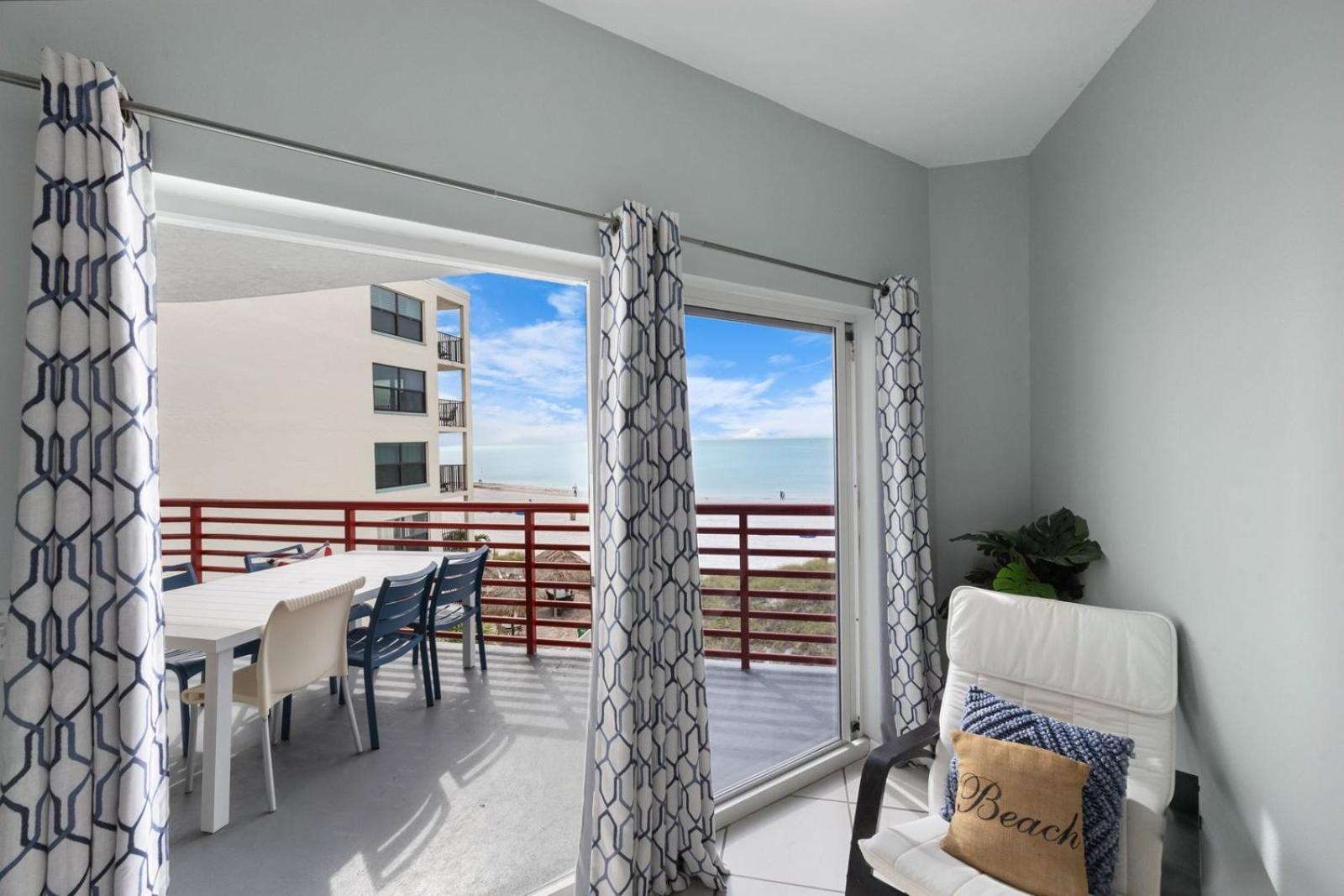 301 Crimson Condos St. Pete Beach Luaran gambar